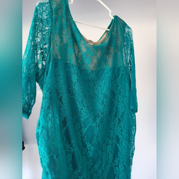 Kiyonna Green lace blouse - Picture 1 of 2